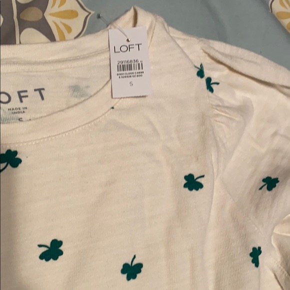 LOFT Shamrock Sweatshirt - Picture 7 of 7